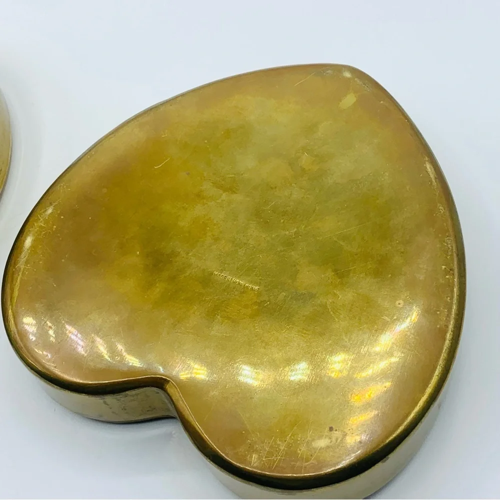 Vintage Brass & Copper Heart Trinket Box Jewelry Box Made in Hong Kong